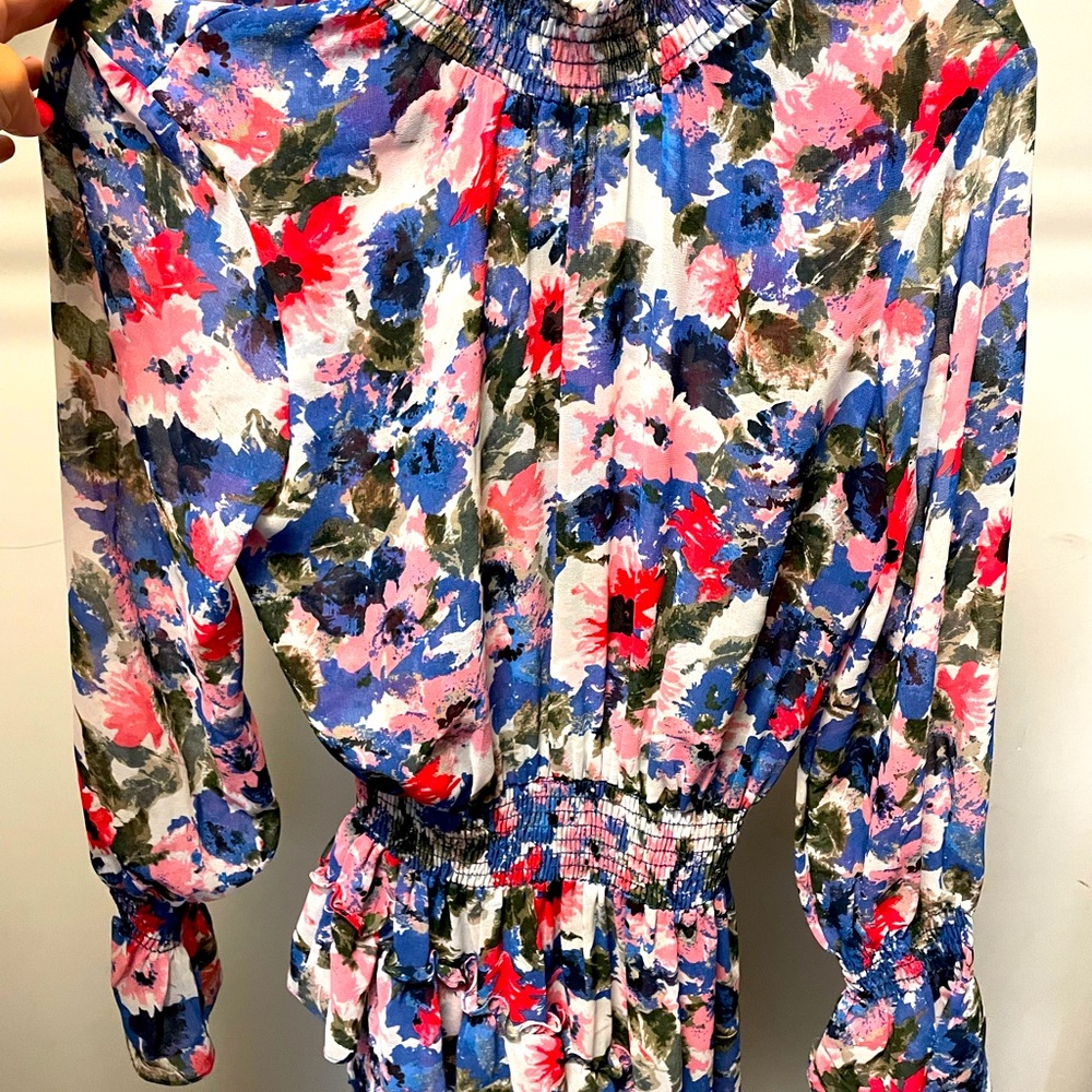 Beautiful dress for family pictures or work